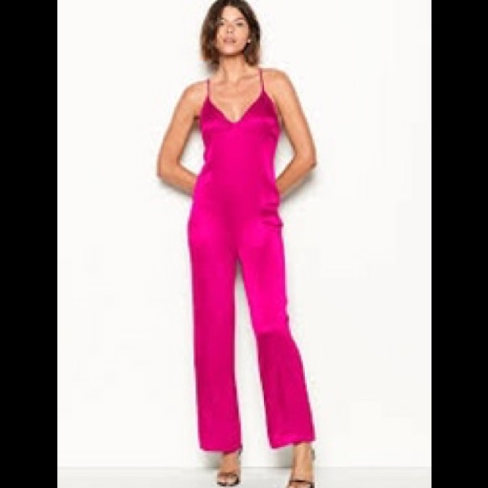 PINK VICTORIA’S SECRET ROMPER JUMPSUIT PAJAMAS NWT